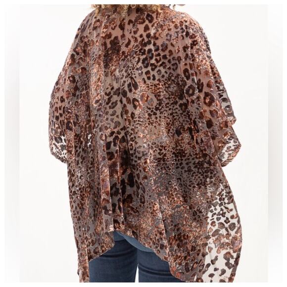 NWT! Mystree Women’s One Size Leopard Print Velvety Soft Kimono w/Tassels K314 - Picture 6 of 7